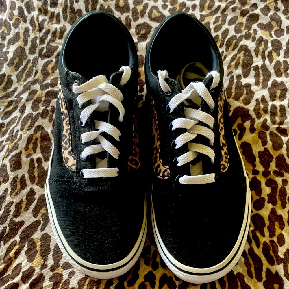 PLATFORM VANS! Black with Leopard Print Detail!